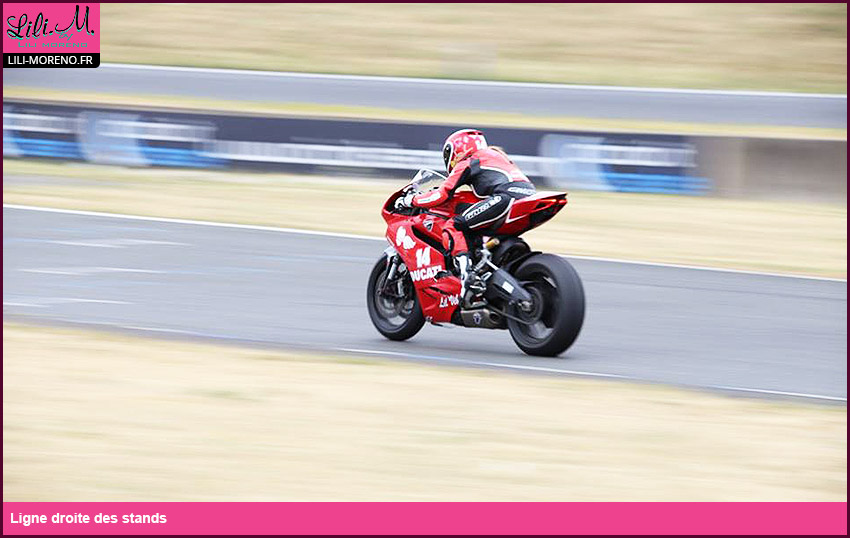 UN MOIS, UN CIRCUIT CIRCUIT CAROLE, le plus « Girly » des circuits moto