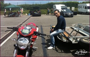 Aux petits soins pour ma moto