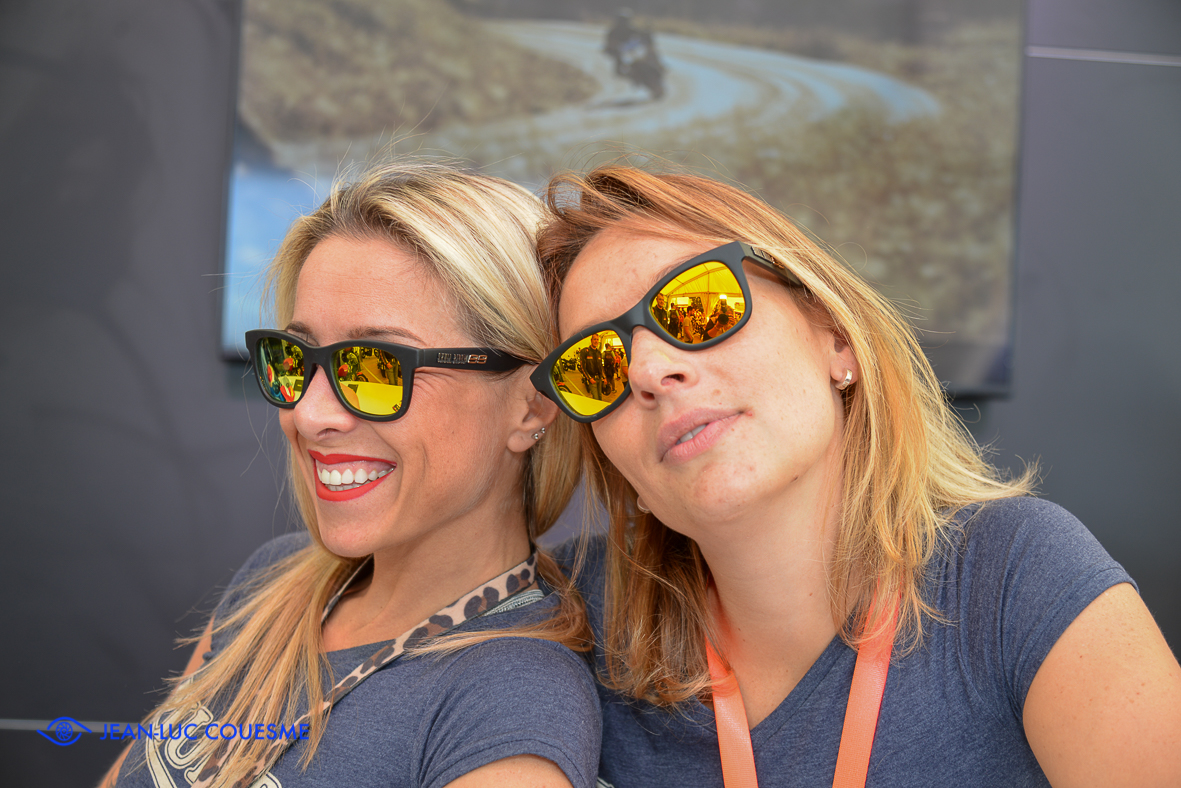 BOL D OR et Bol D'ARGENT 2017 -Circuit du castellet- TRIUMPH -Aurélie Hoffmann et Marthe Clavel --8721