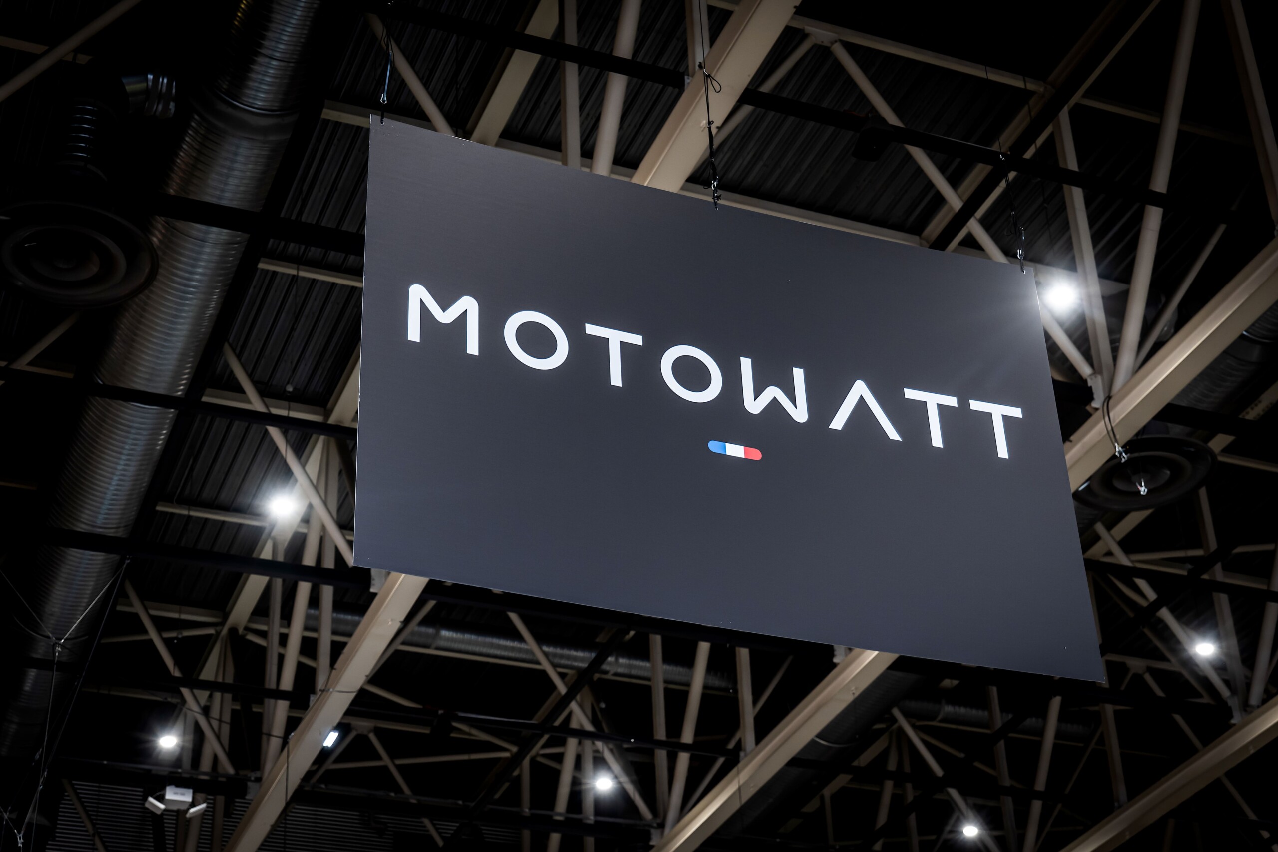 13-motowatt-salon